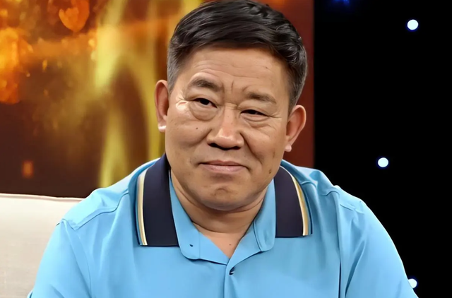 老戏骨杜旭东：女儿婚姻不幸，支持怀孕女儿离婚，成为她最大依靠