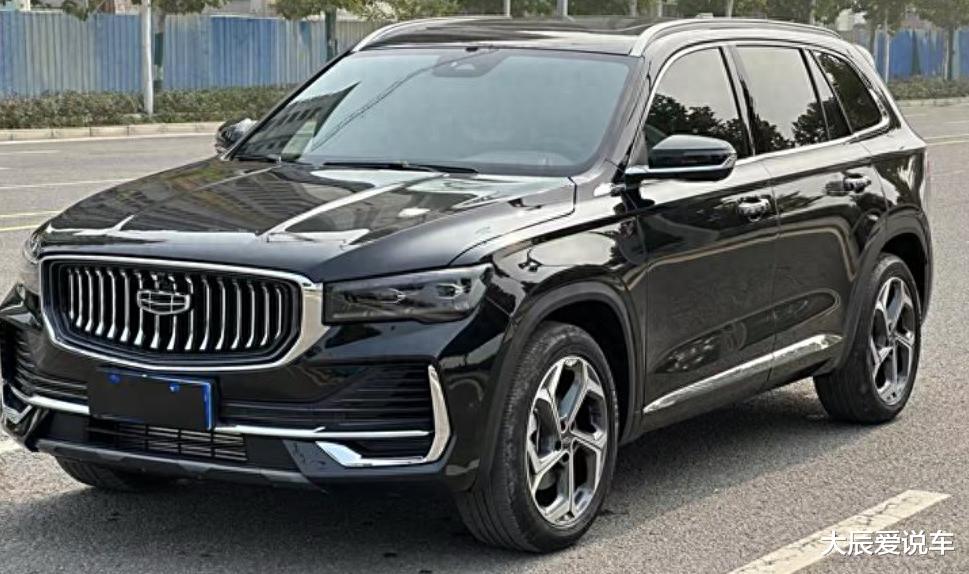小号沃尔沃XC60，2.0T动力，中型SUV尺寸，才13万多，舒适耐用