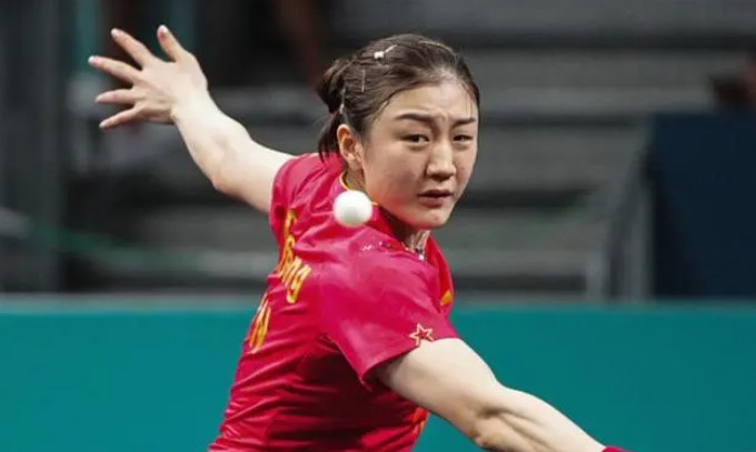 陈梦帝王绿翡翠，到底价值多少钱？来头不一般，可能是无价