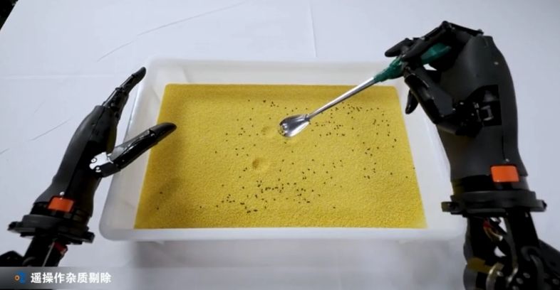 国产人形机器人突破！教会人形机器人如何像人类一样移动