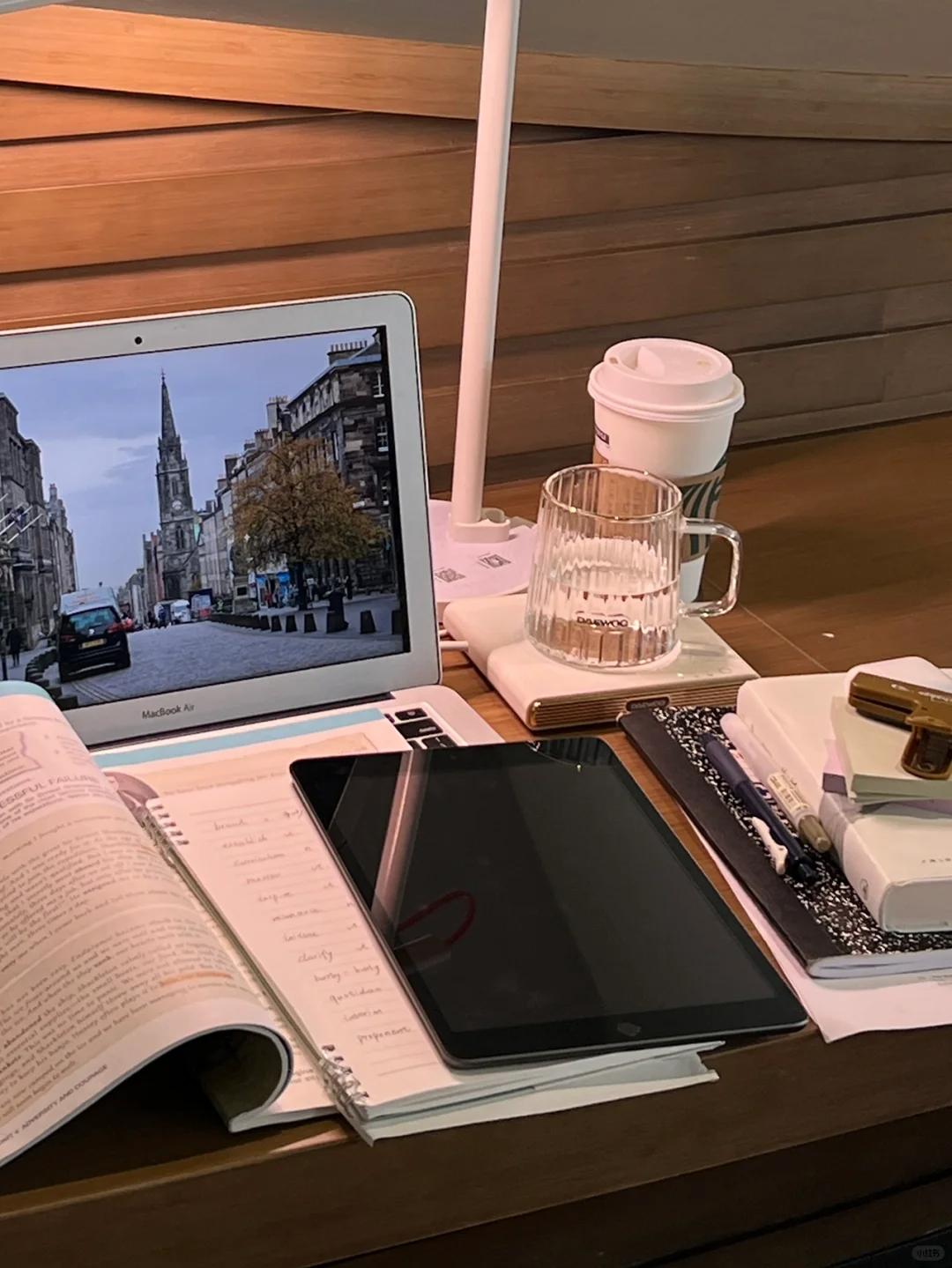 极简生活丨存了20w,我决定给生活做减法