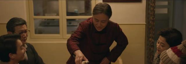 央视开播！40集年代大剧来了，梅婷领衔，有“年度剧王”的潜质