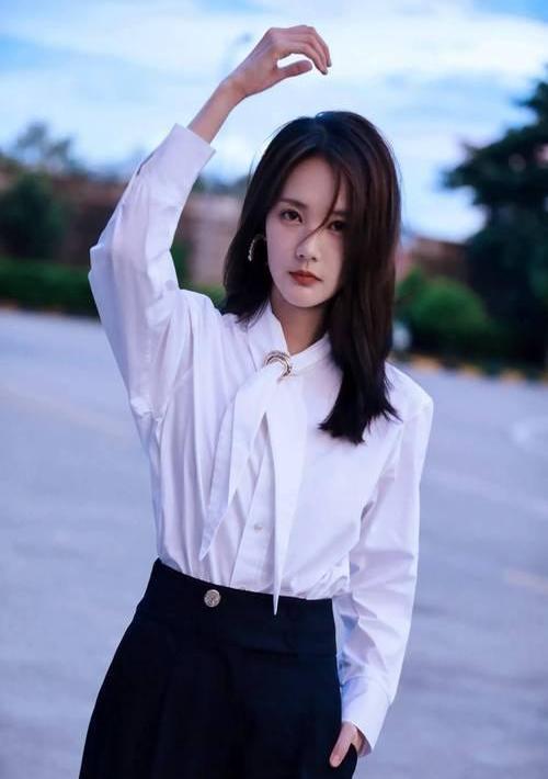 出道9年，22部剧皆主角却无人问津，这位女演员为何“不讨喜”？