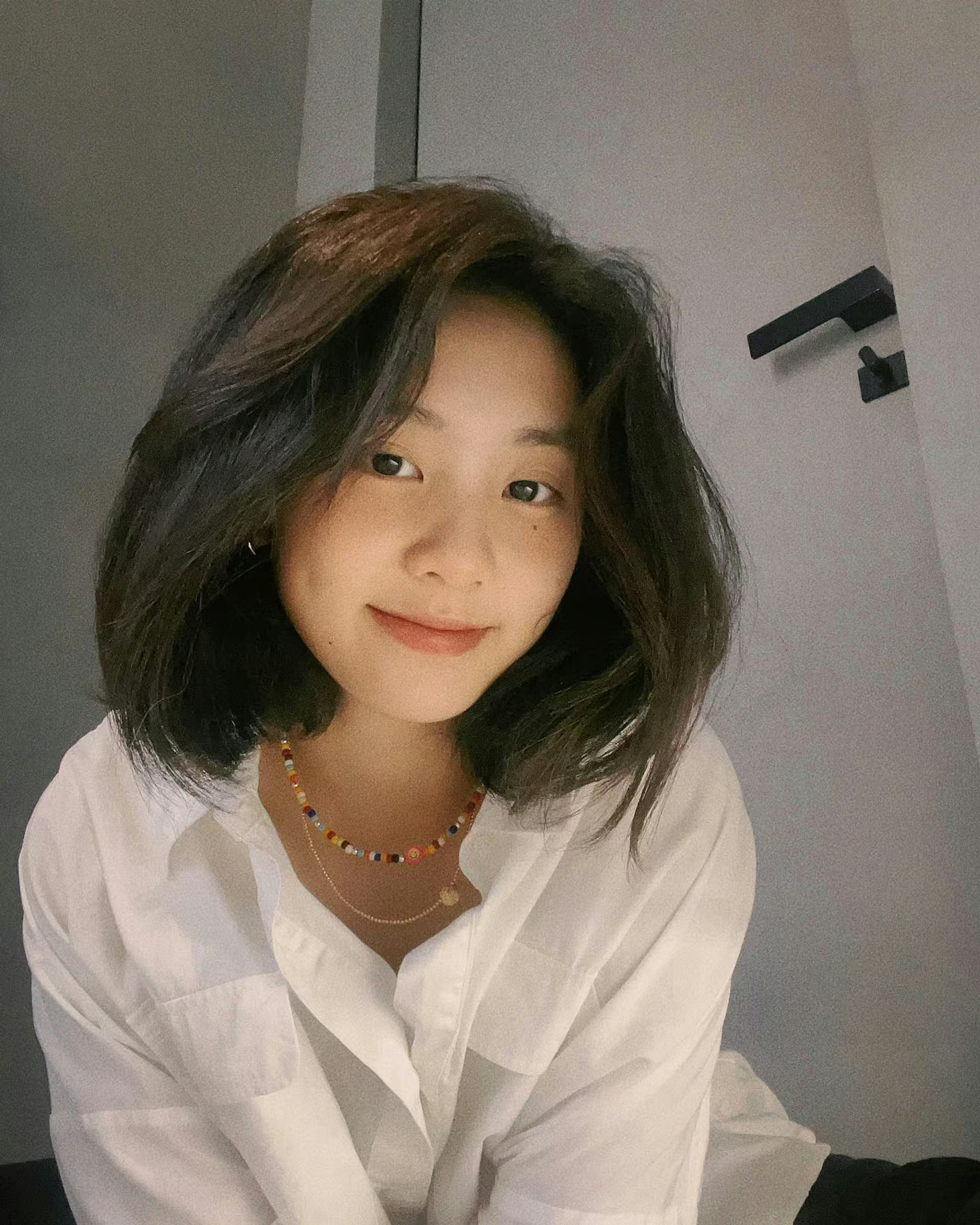 黄多多当街被偶遇星味足，穿搭被扒价格亮眼，王诗龄近照完全不同