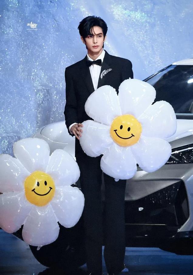 最帅男艺人洗牌,双陈登顶,吴磊第9李现第8于适第7一博3肖战第2