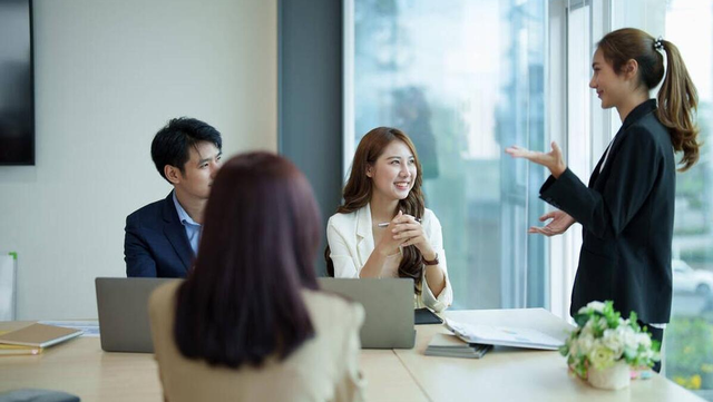 副处级领导上任,主任安排旧房间旧桌椅,被边缘化了