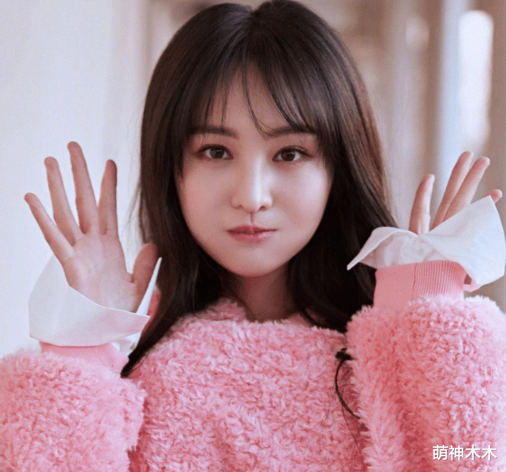 郑爽被曝给富二代当小妈，富豪男友诈骗血汗钱，靠对方势力躲债主