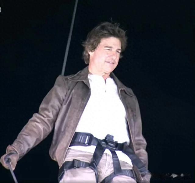 62岁阿汤哥空降奥运闭幕式!《碟中谍8》玩命照曝光,或最后一部