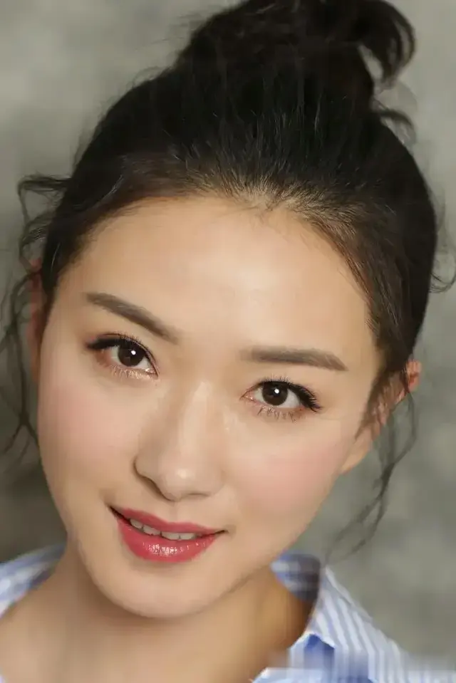 女演员万茜太美啦,生活照16张,你喜欢哪张呢?