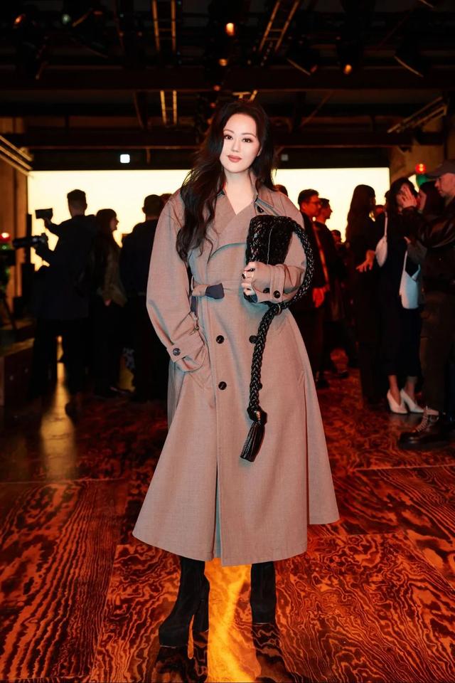 大佬的女人？大佬本人！