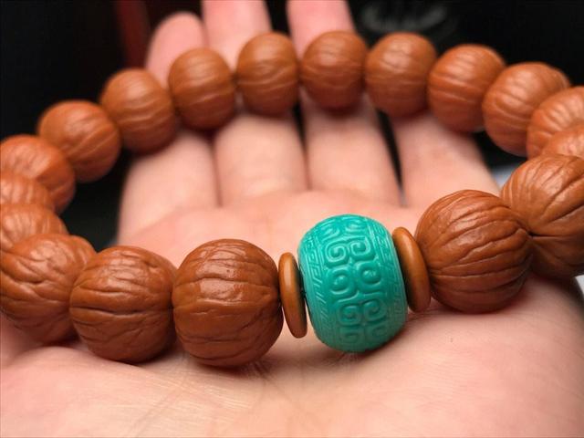文玩手串的材质与工艺，深度解读手串之美！