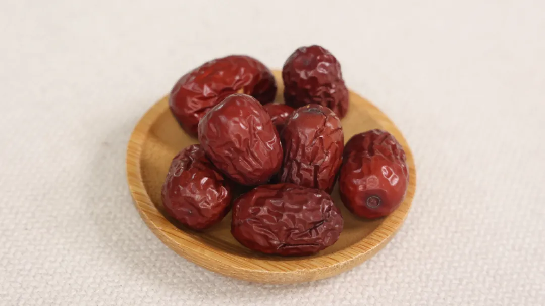 医圣张仲景：这两个奇效良方，只有一字之差，但区别却不止一点点