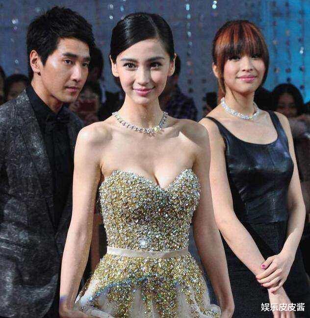 杨颖真没办法了,回香港拍不超过300元的平价品牌,干回老本行了