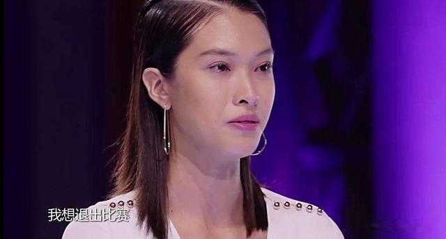 拒绝承认中国血统，现如今却想回到中国捞金，网友：要点脸好吗？