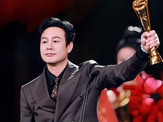 走红一年后,再看张颂文的处境,才明白陈道明那番话的“含金量”