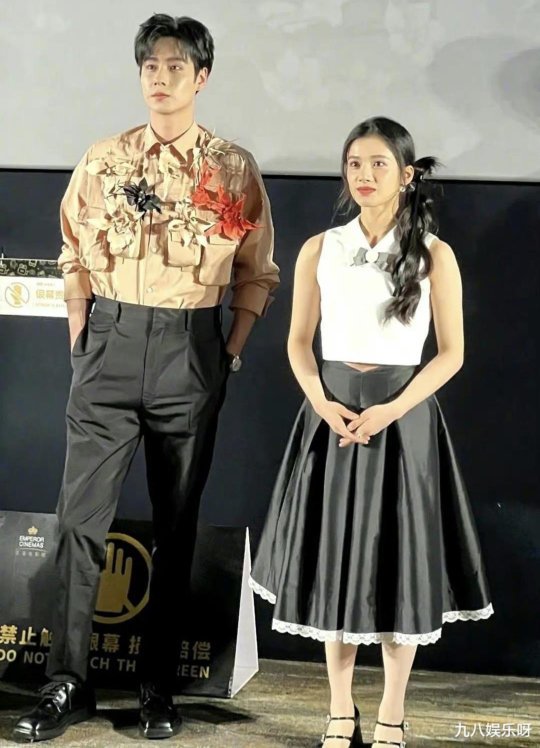 《惜花芷》线下活动,张婧仪被吐槽又壮又矮:五五分、手臂粗