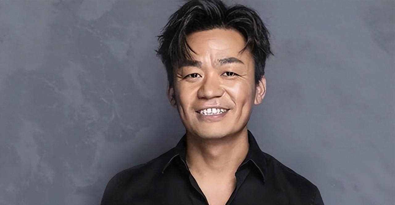 比王宝强“还惨”:被前妻卷走5000万,6个孩子都不是亲生的