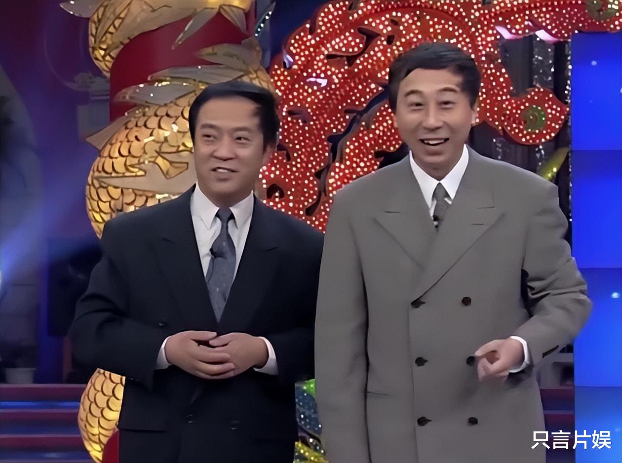 75岁牛群近况曝光,妻离子散住破旧小区,裸捐之后生活穷困潦倒