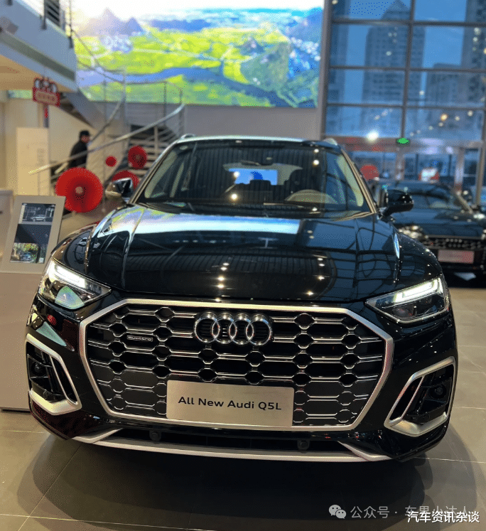 奥迪Q5L暴降24万！2.0T+四驱才26万，比X3便宜8万，宝马奔驰慌了