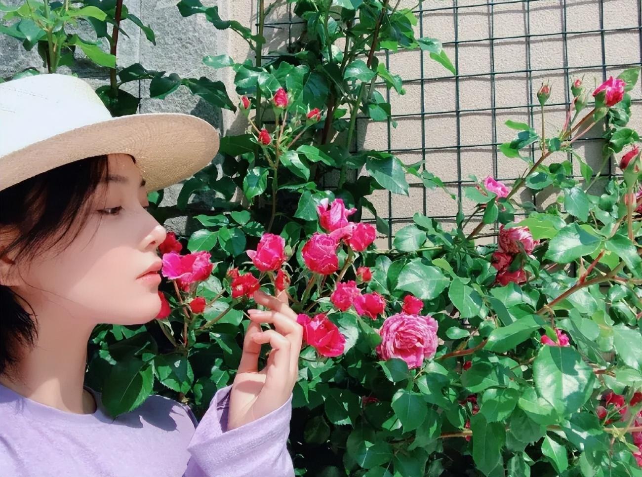 张馨予的4000万豪宅,因“满院的鲜花果蔬”走红,让人向往!