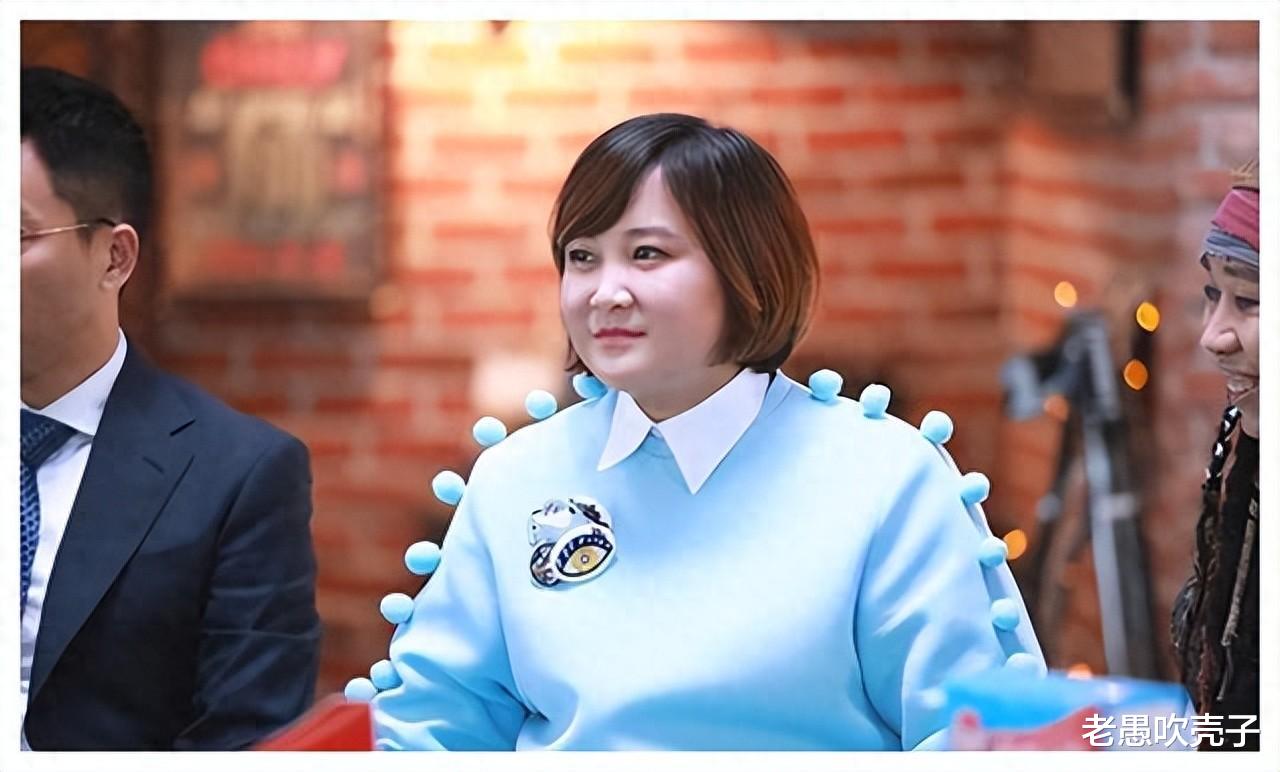 贾玲为减重神隐一年,不过减肥期间曾经为他现身公开场合