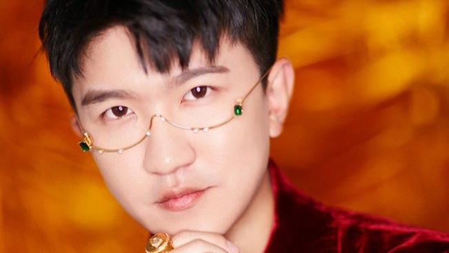 张大大风波发酵，一切业务被暂停，多人举证张大大恐遭内娱封杀