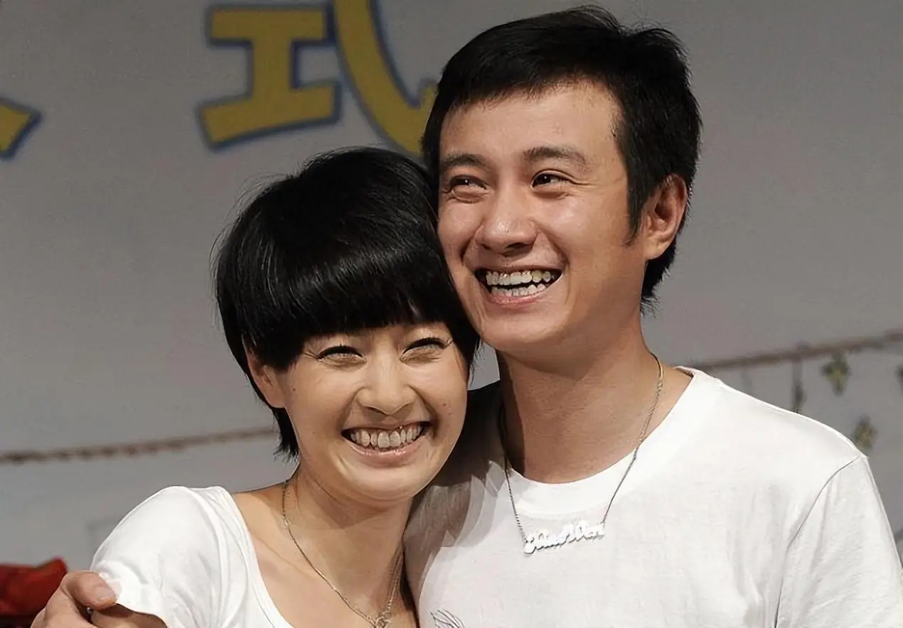 文章最新现身判若两人,姚笛毁掉的不止一个家,更毁了一个好演员