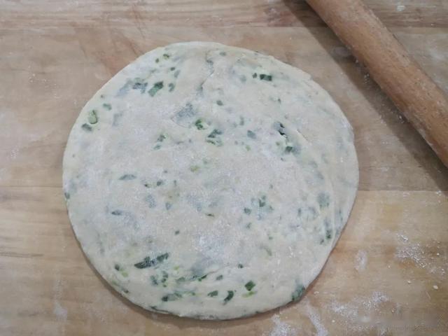 二月二龙抬头,老人说“龙食腹中藏,金银堆满缸”,龙食指的啥?