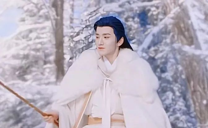 全程张不开嘴，表情僵硬，34岁李沁带来古偶女神教科书式演技