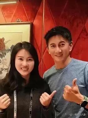 全红婵:情商有待提高,吴奇隆索要签名遭拒,陈若琳及时救场