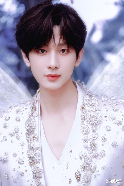 成毅感情成谜!网传绯闻女友不断,真爱究竟是谁?