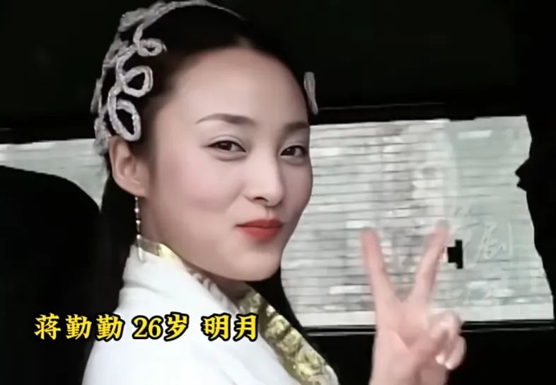 不怪观众吐槽审美降级！原来我们从小吃的就是细糠啊！当年的范冰冰刘亦菲有多美