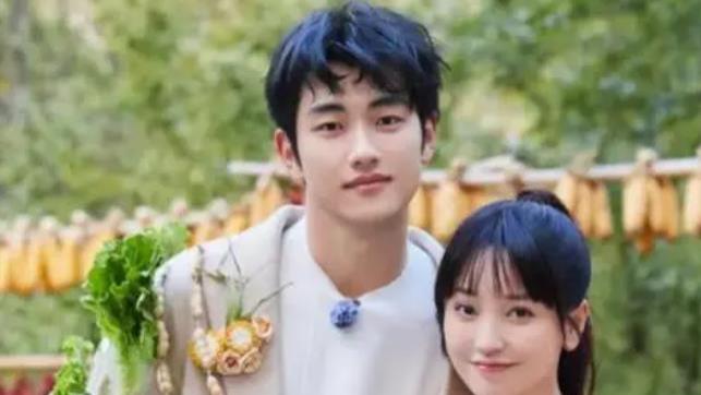 金莎男友被吐槽装天真，女方不会为其放弃事业，何猷君曾中肯建议