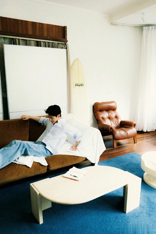 4.30娱乐瓜：肖战王一博李现成毅赵丽颖杨紫杨洋鹿晗刘亦菲刘宇宁