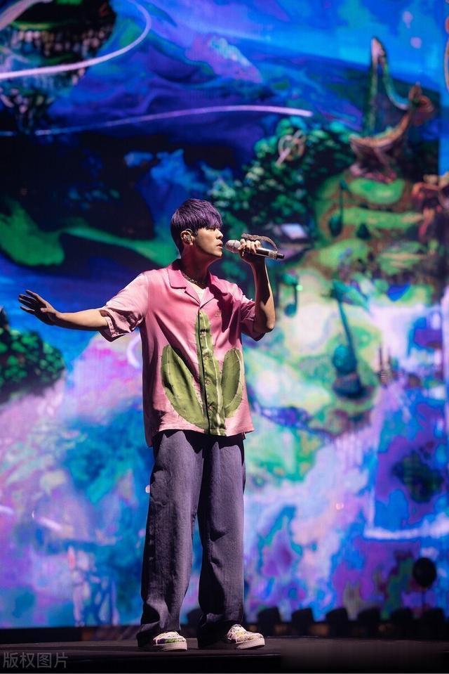 华语天王周杰伦,距离音乐奥斯卡——格莱美奖有多远?