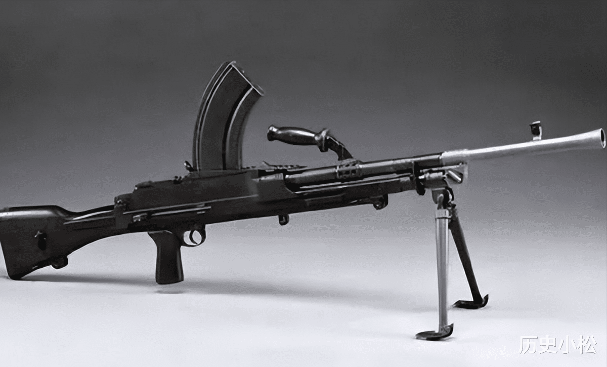 盘点《我的团长我的团》，这3大军事常识错误，该告诉大家真相了