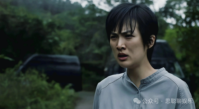 太可怕,没有演技算了,颜值都没有