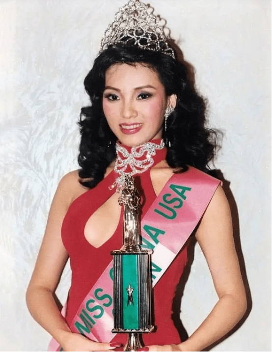 抗战剧中的整容脸，假鼻梁，尖下巴，锥子脸，是准备吓退鬼子吗