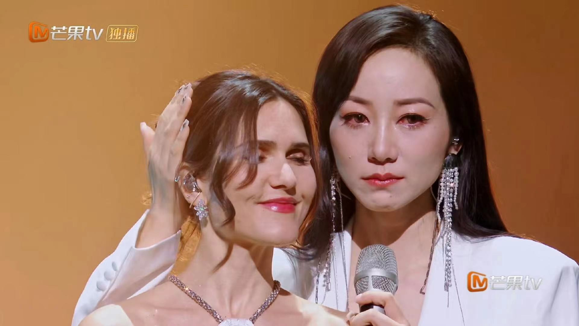 《浪姐5》二公团体排名，陈丽君团第2，戚薇团第4，第1实至名归