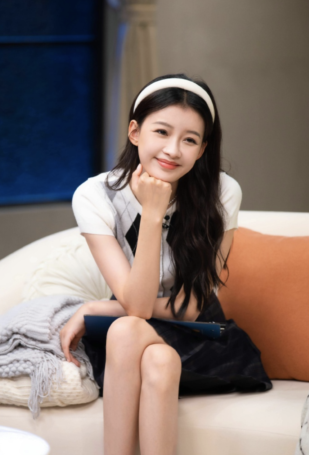 李金铭也知三当三？恋情刚曝光，就有人在网上锤她