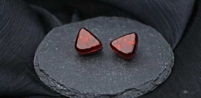 哪怕它是低價(jià)位的HiFi耳機(jī)，音質(zhì)也會有驚喜！揚(yáng)仕YOLO評測