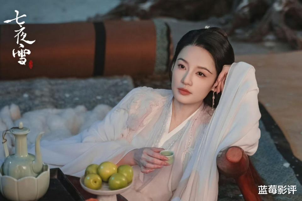 才播4集,就拿下热榜冠军,不愧是你们盼了一整年的古装剧!