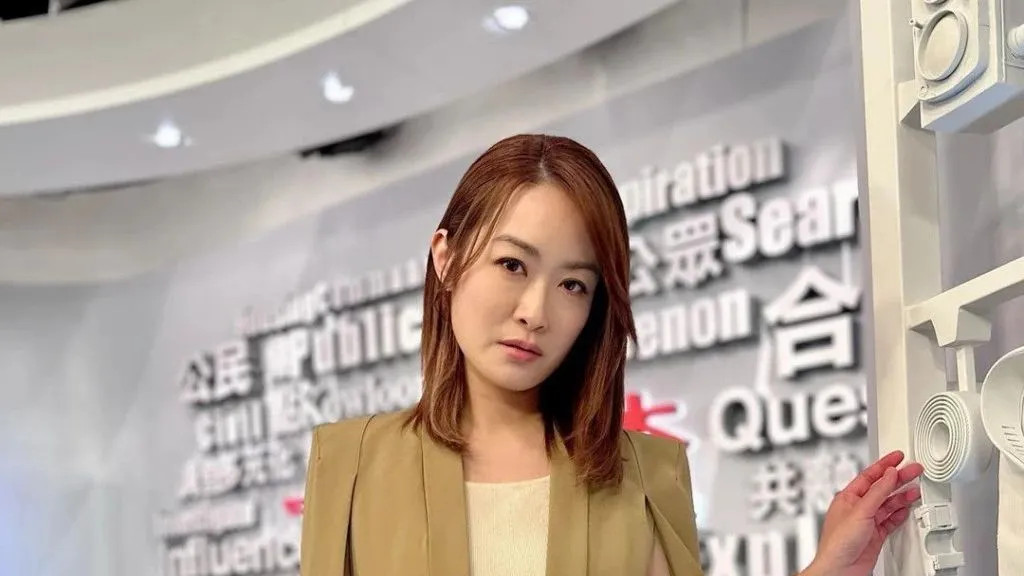 前TVB女演员回应好姐妹离巢传闻，曾自爆事业低谷期被前辈邀上房聊天