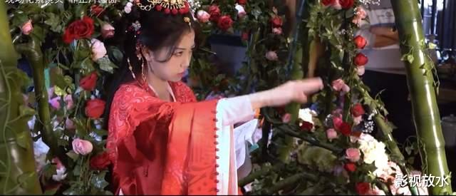 《永夜星河》：赵轻欢为何抛妻弃子？只因暮容儿一句话