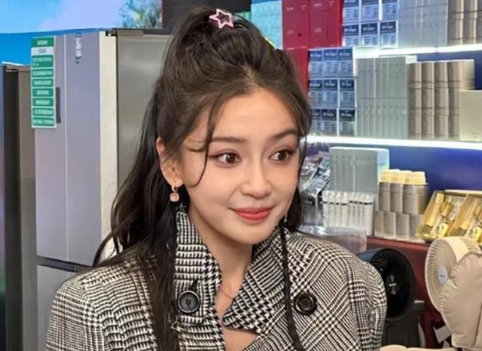 要复出了?baby30集古装大剧首播将至,平台预约已经破75万人