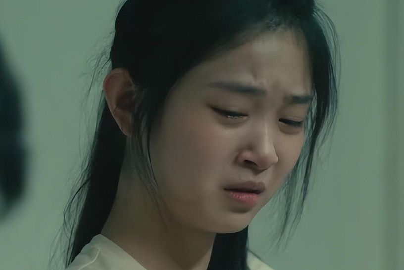 《第二十条》最差演技出来了:五官乱飞不要紧,她有艺谋带进组