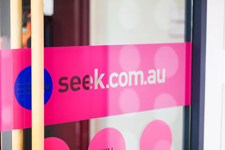 澳洲梦已碎！悉尼华人女生投了近百份求职申请，结果一无所获