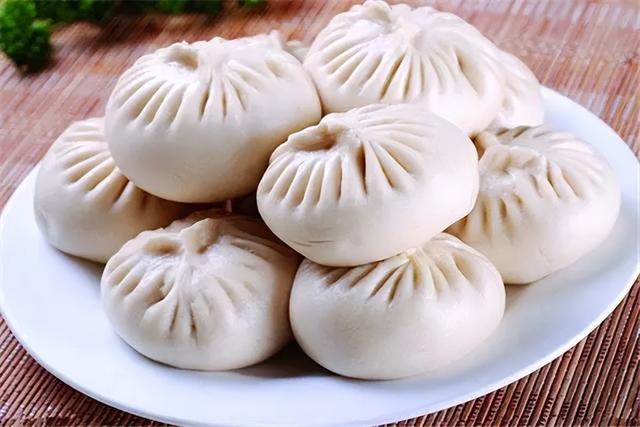 每天吃家里做的包子,东北一男子确诊肠癌,妻子痛哭:都是我的错