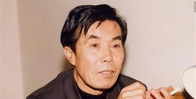 赵本山|赵本山21次登春晚得到六次“春晚小品王”，都是李忠堂和姜昆功劳