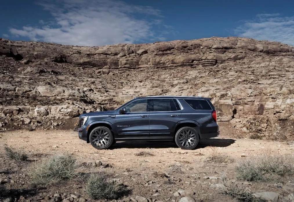 V8动力有戏?5.3米大6座总统座驾,全球同步亮相广州车展!